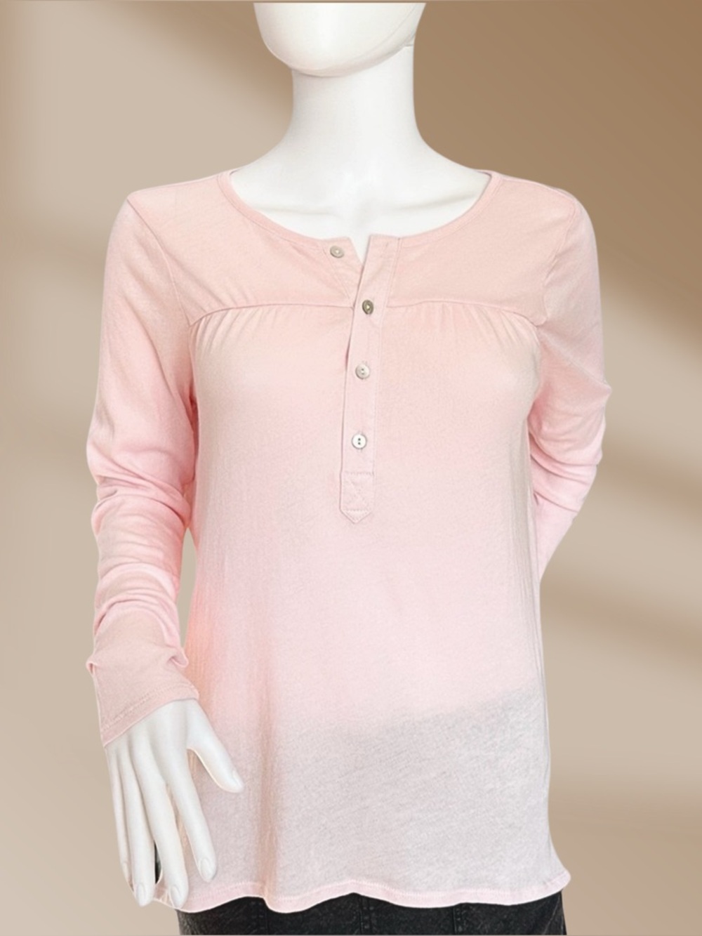 Chaser Light Diamond Pink Long Sleeve Henley Lightweight Shirt Size Small NWT!
